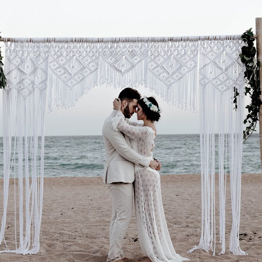 Altar de bodas en la playa cuba