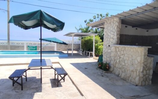 Casa Lisset en Guanabo, 3 habitaciones con piscina