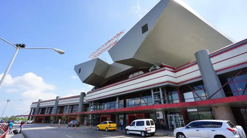 Façade du Terminal 3 de l’aéroport international José Martí de La Havane