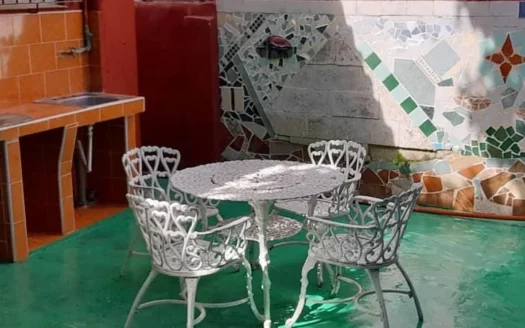 Oscar’s House in Playa, 3 bedrooms, garage and large patio